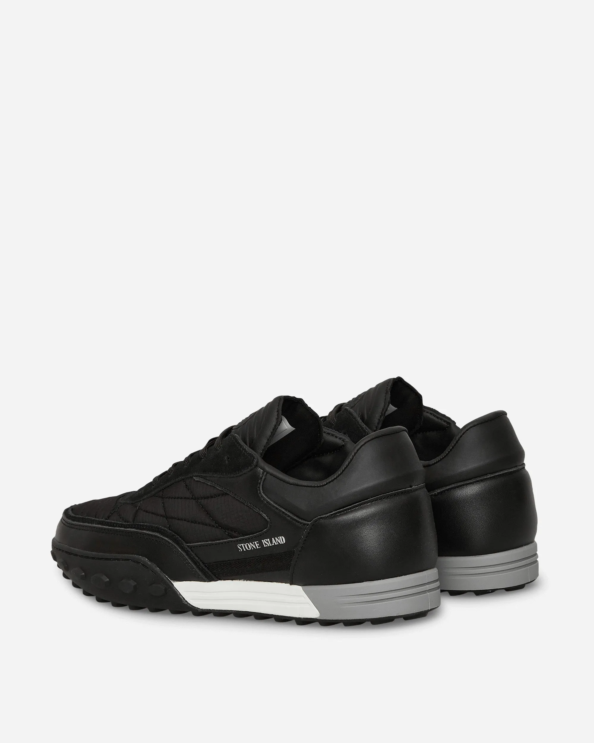 77FWS0202 Sneakers Noir