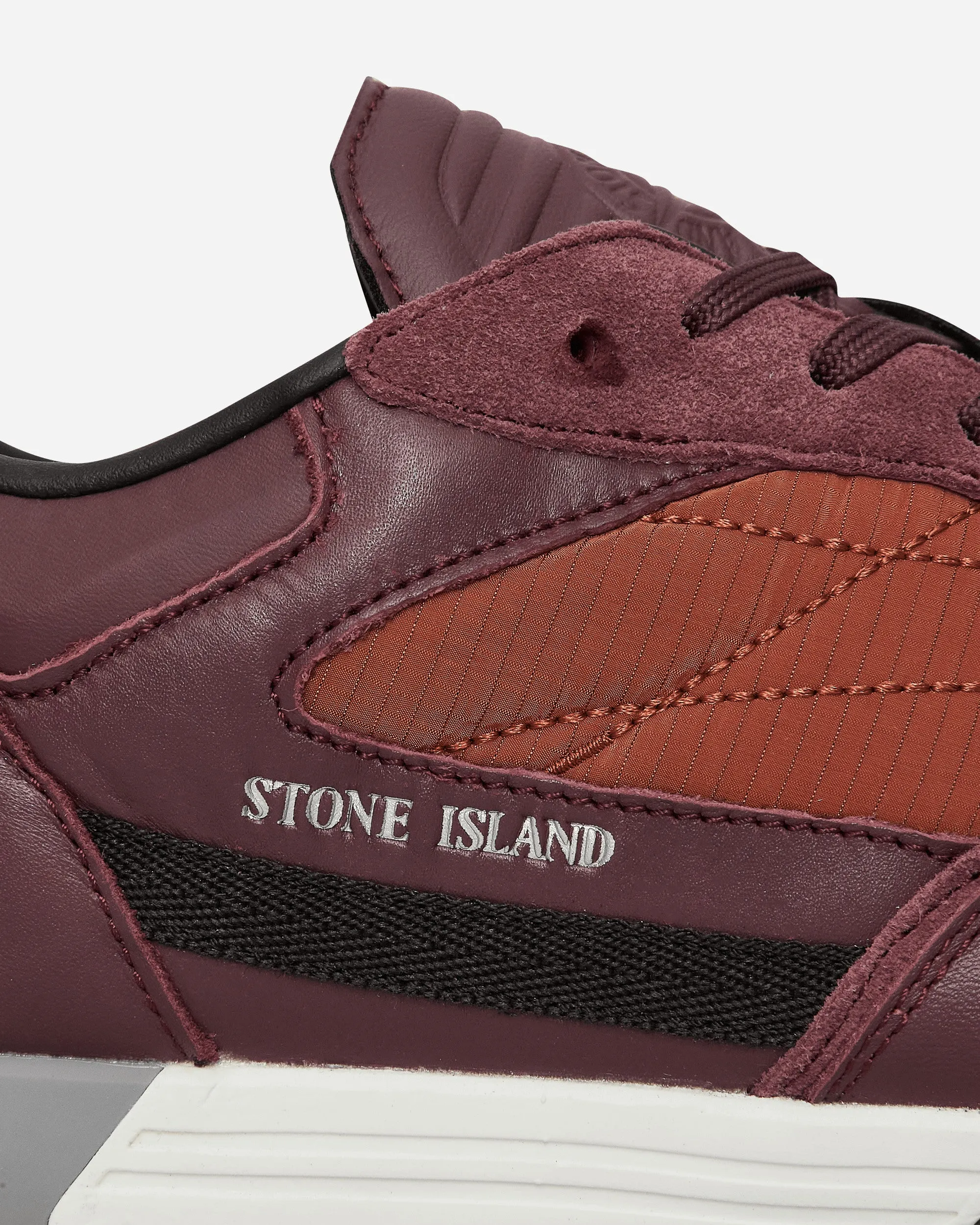 77FWS0202 Sneakers Bordeau