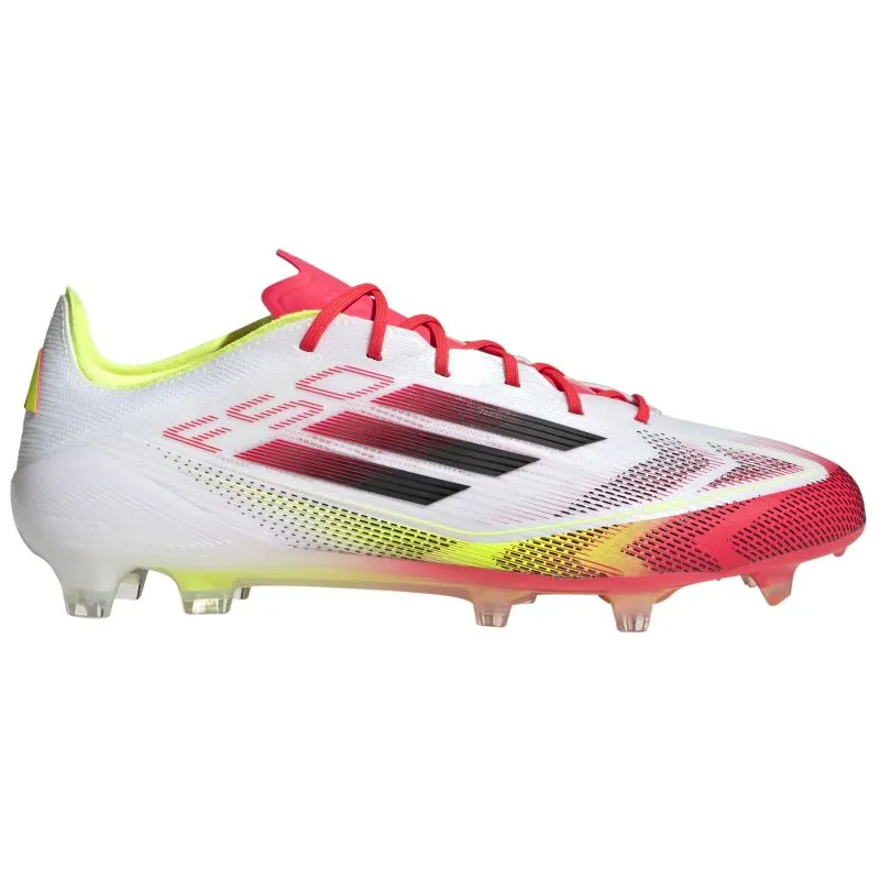 Chaussures de football Adidas F50 Elite FG pour adultes
