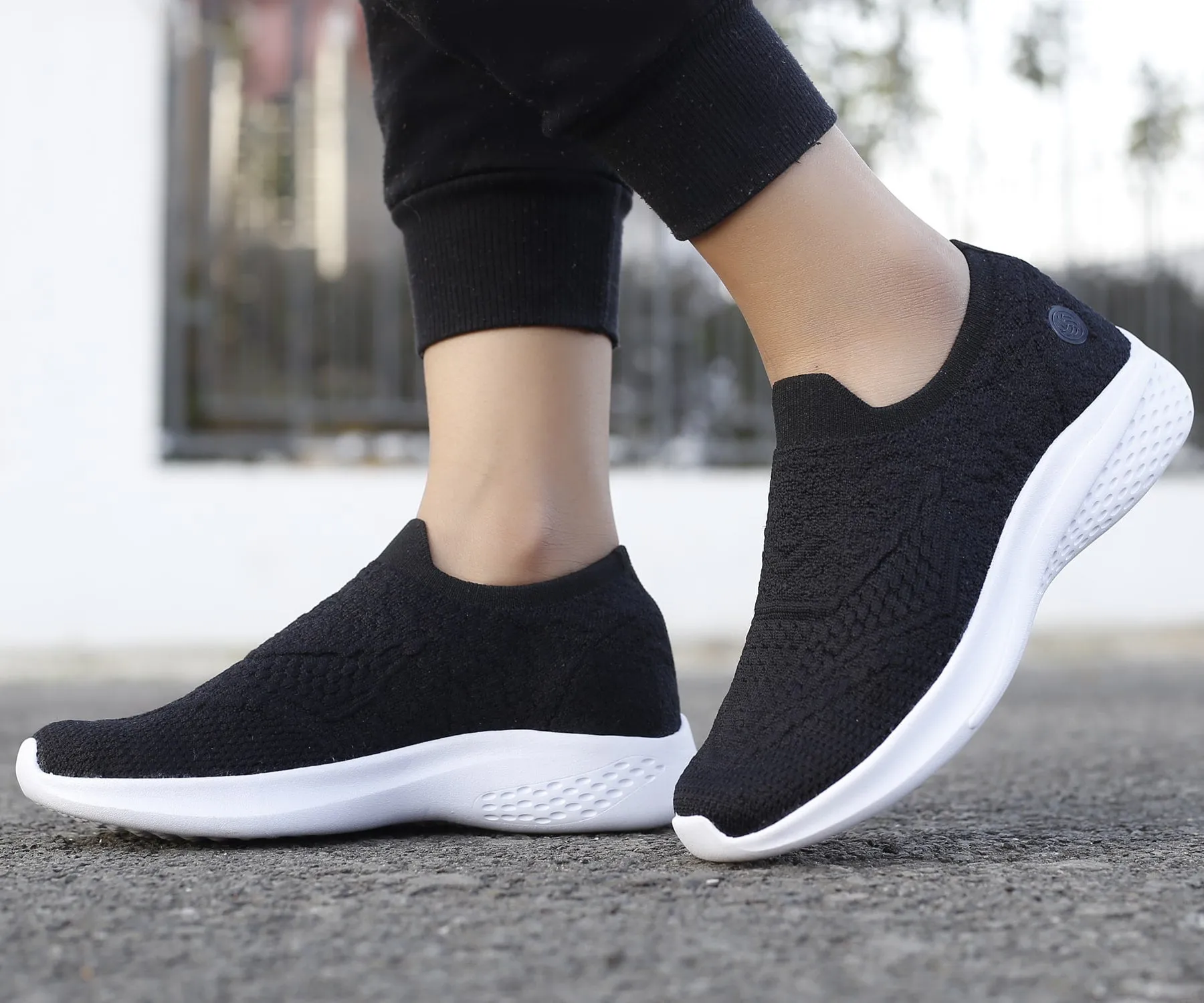 Bacca Bucci Femme WALKER Slip-On Marche Respirant Mesh Chaussures de Sport Sneakers