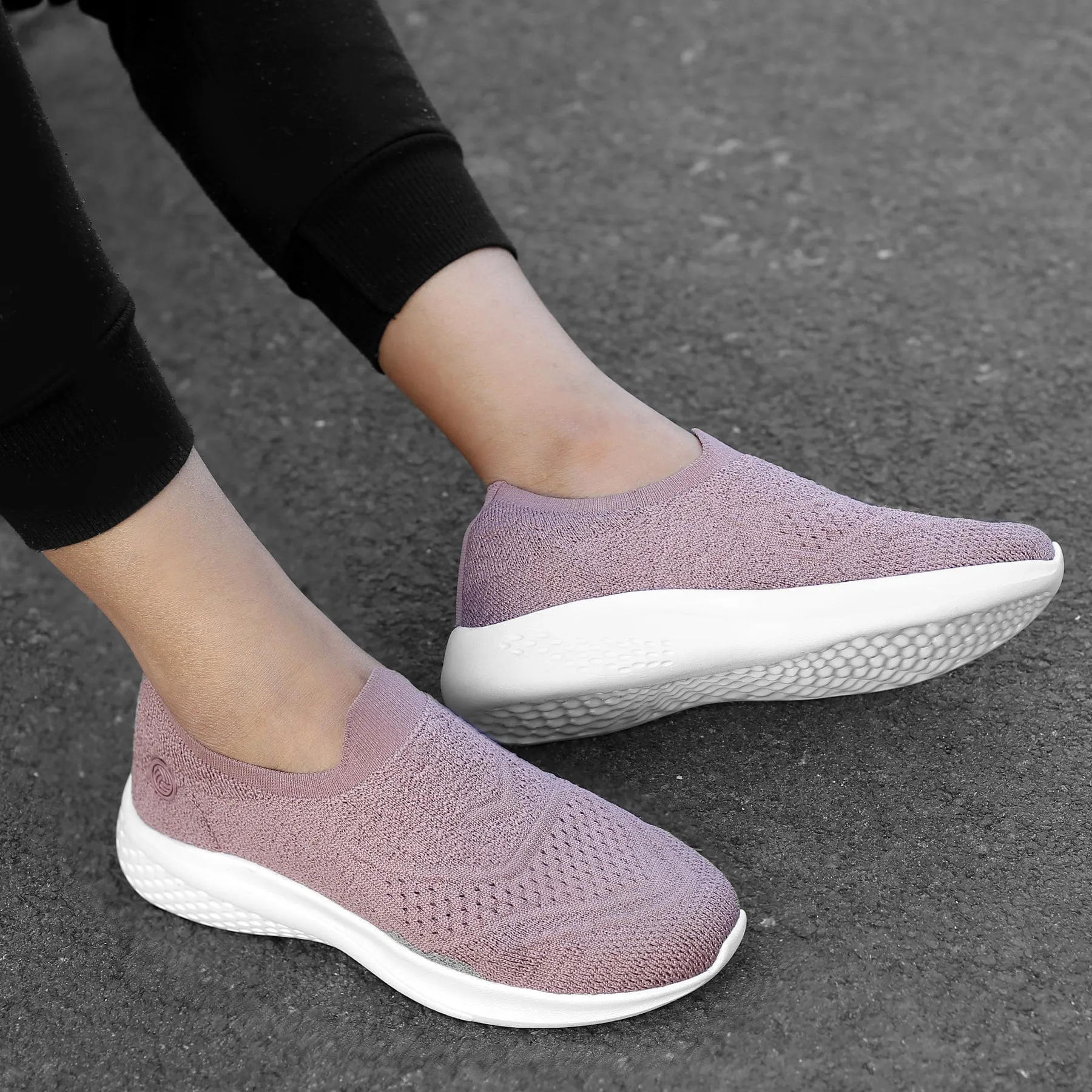 Bacca Bucci Femme WALKER Slip-On Marche Respirant Mesh Chaussures de Sport Sneakers