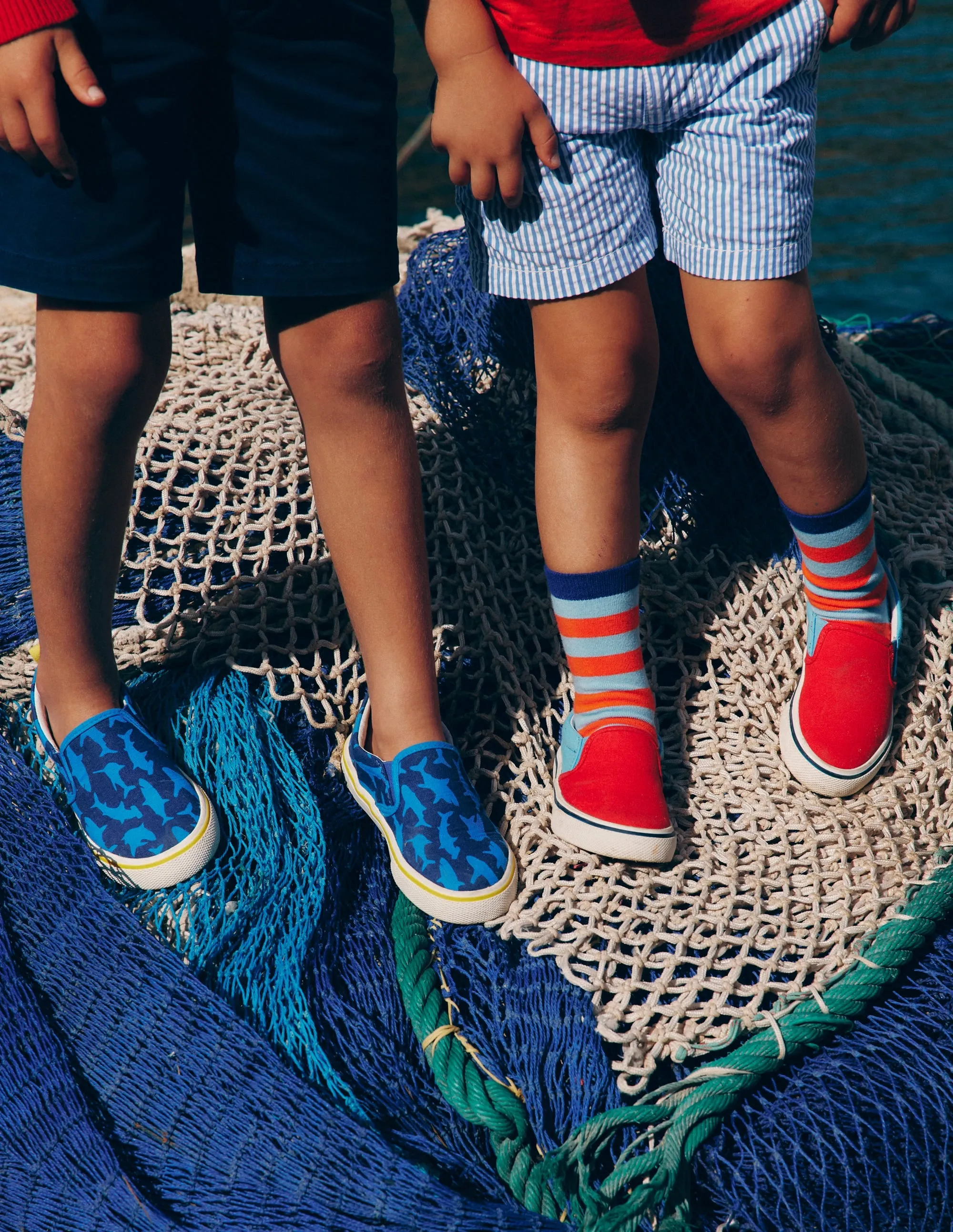 Baskets Slip-On Canvas - Bleu Starboard Sharks