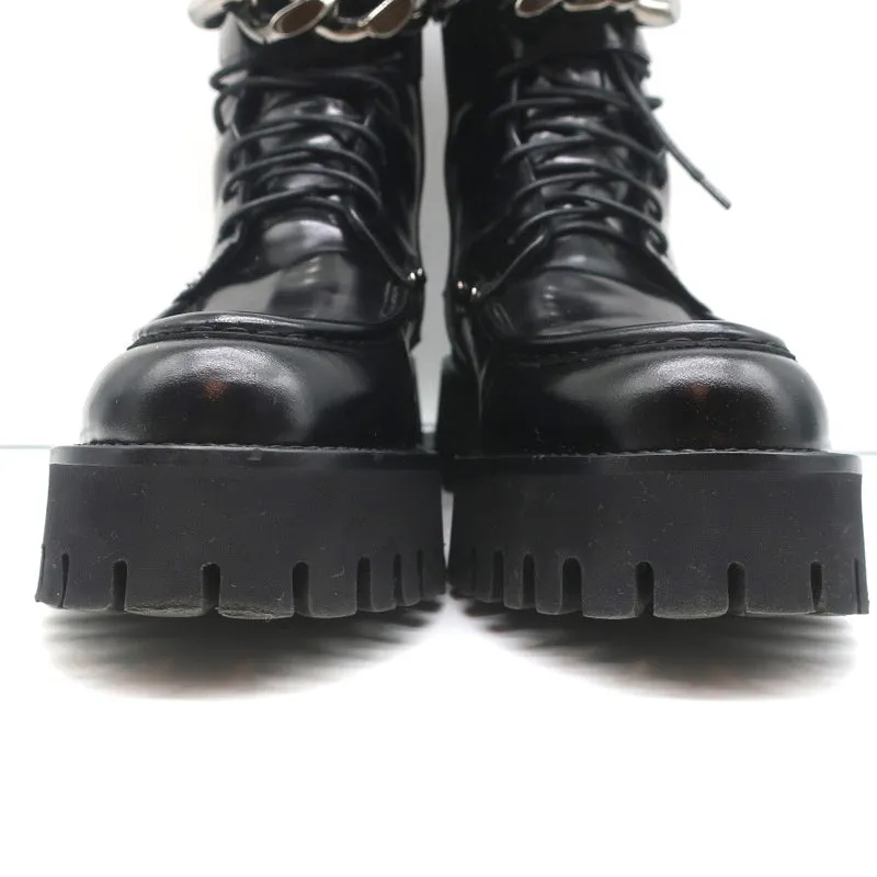 Bottes de combat à chaînes Casadei en cuir clouté noir taille 36.5