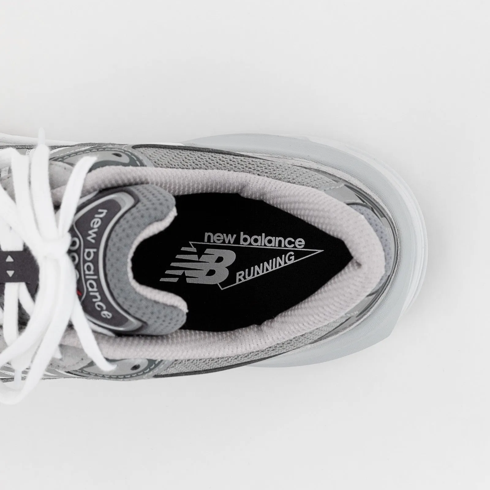 NEW BALANCE M990GL6 GRIS