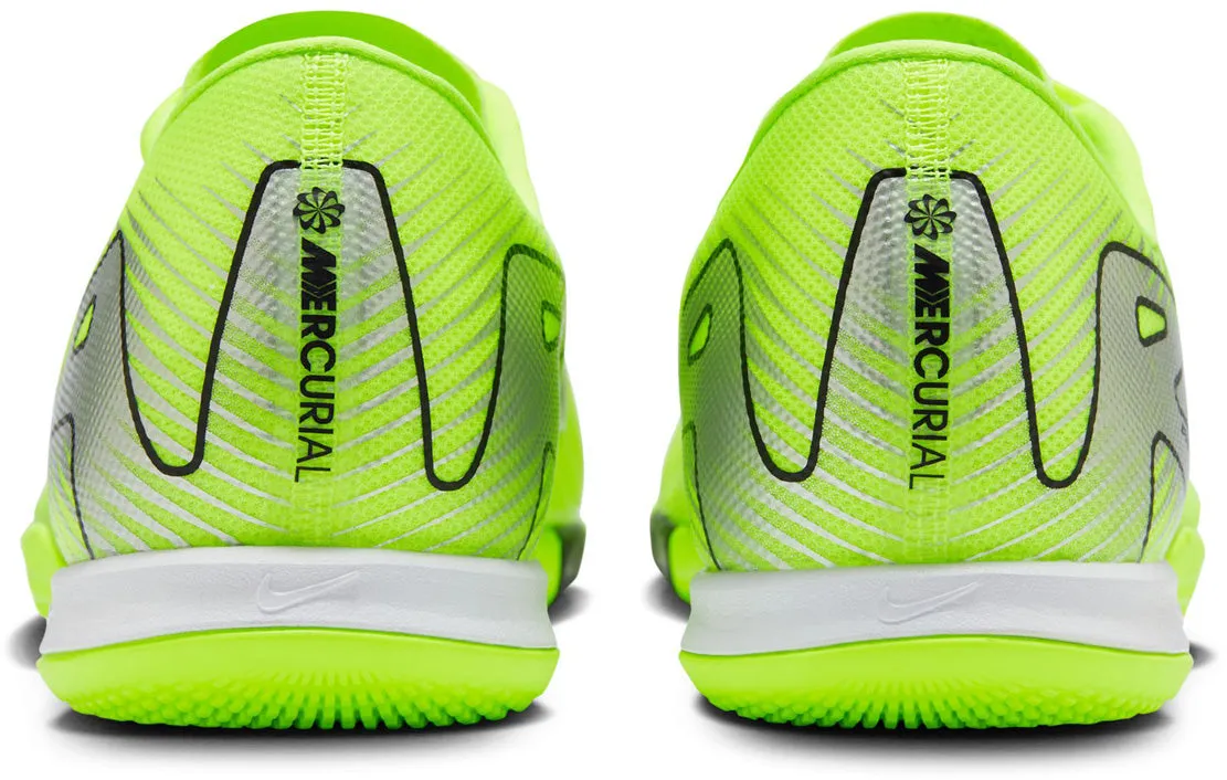 Chaussures de football Nike Mercurial Vapor 16 Academy IC à tige basse