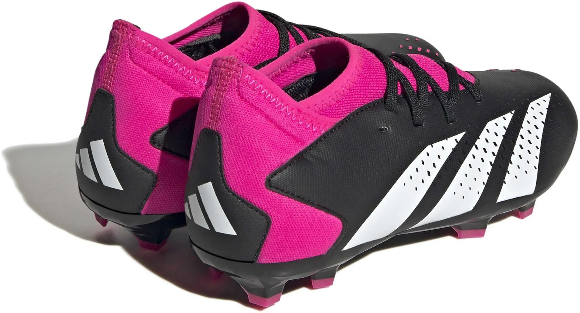 Predator Accuracy.3 Chaussures de Football Junior pour Terrain Sec