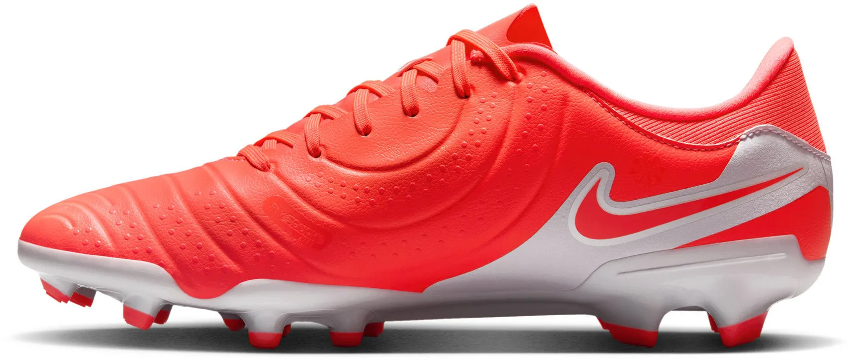 Chaussures de football Tiempo Legend 10 Academy Multi Ground à tige basse pour hommes