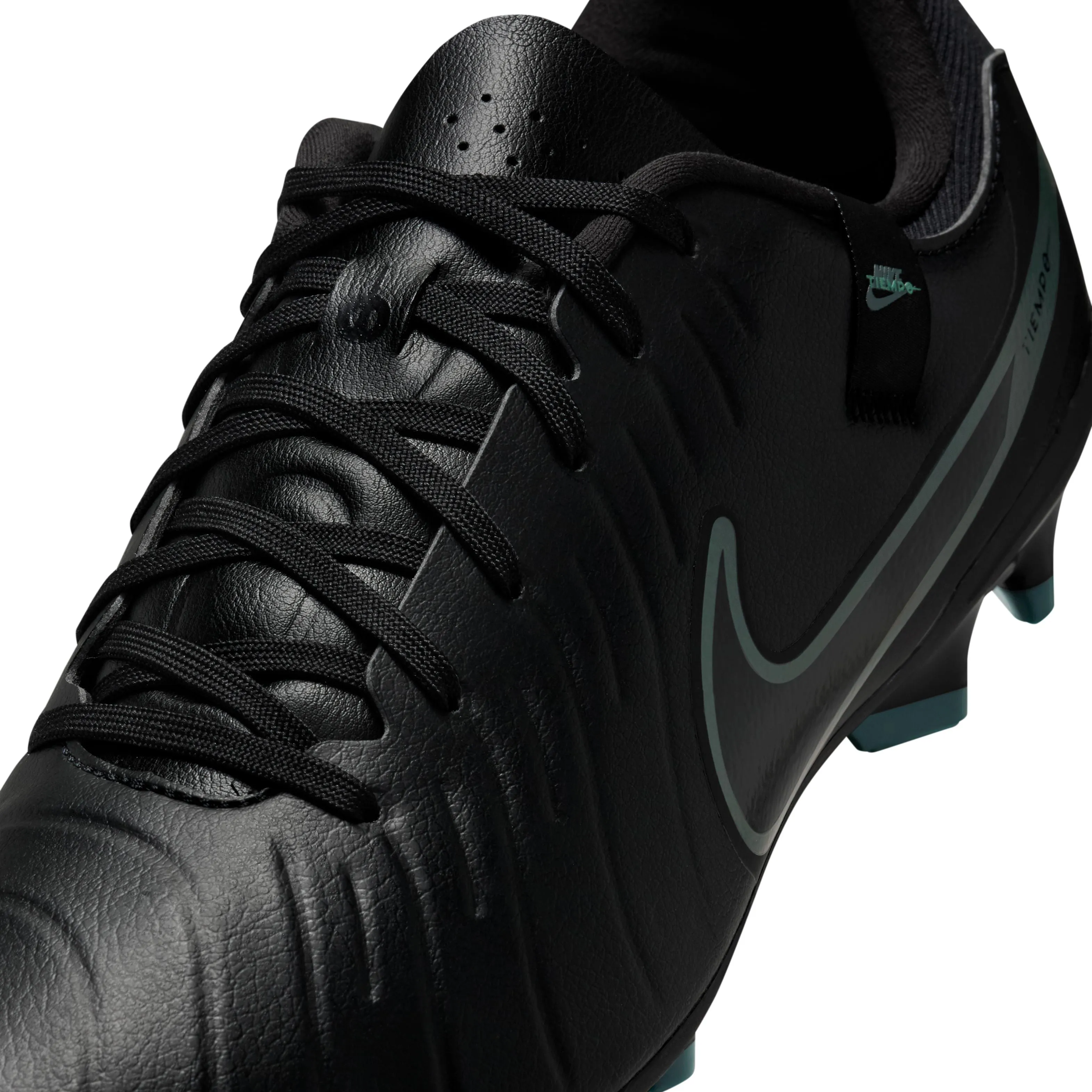 Chaussures de football Tiempo Legend 10 Academy Multi Ground à tige basse pour hommes