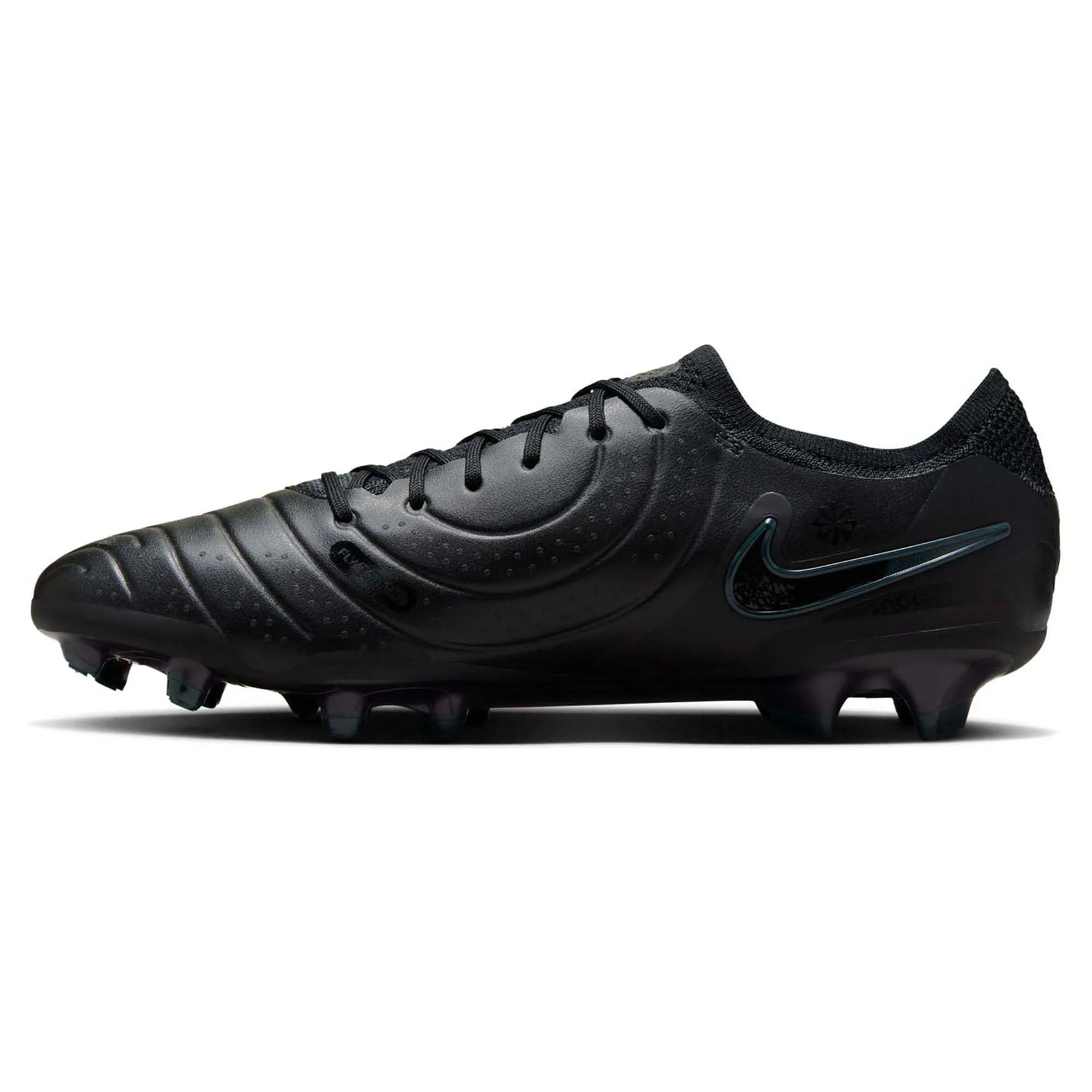 Chaussures de football Tiempo Legend 10 Elite à semelle ferme pour hommes à tige basse