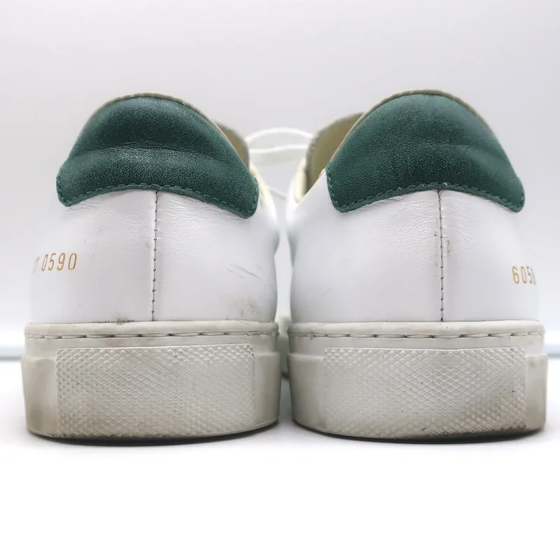 Baskets basses rétro Woman par Common Projects en cuir blanc et vert taille 37